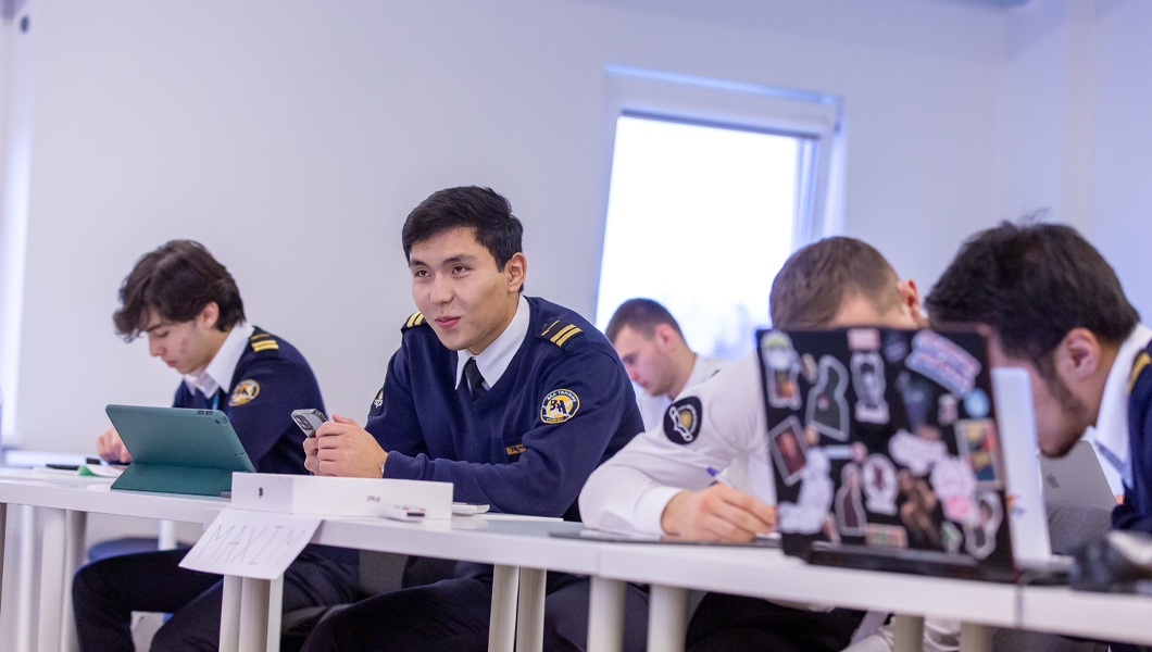 ground school students