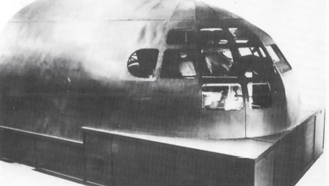 Boeing B377 Stratocruizer static flight simulator.