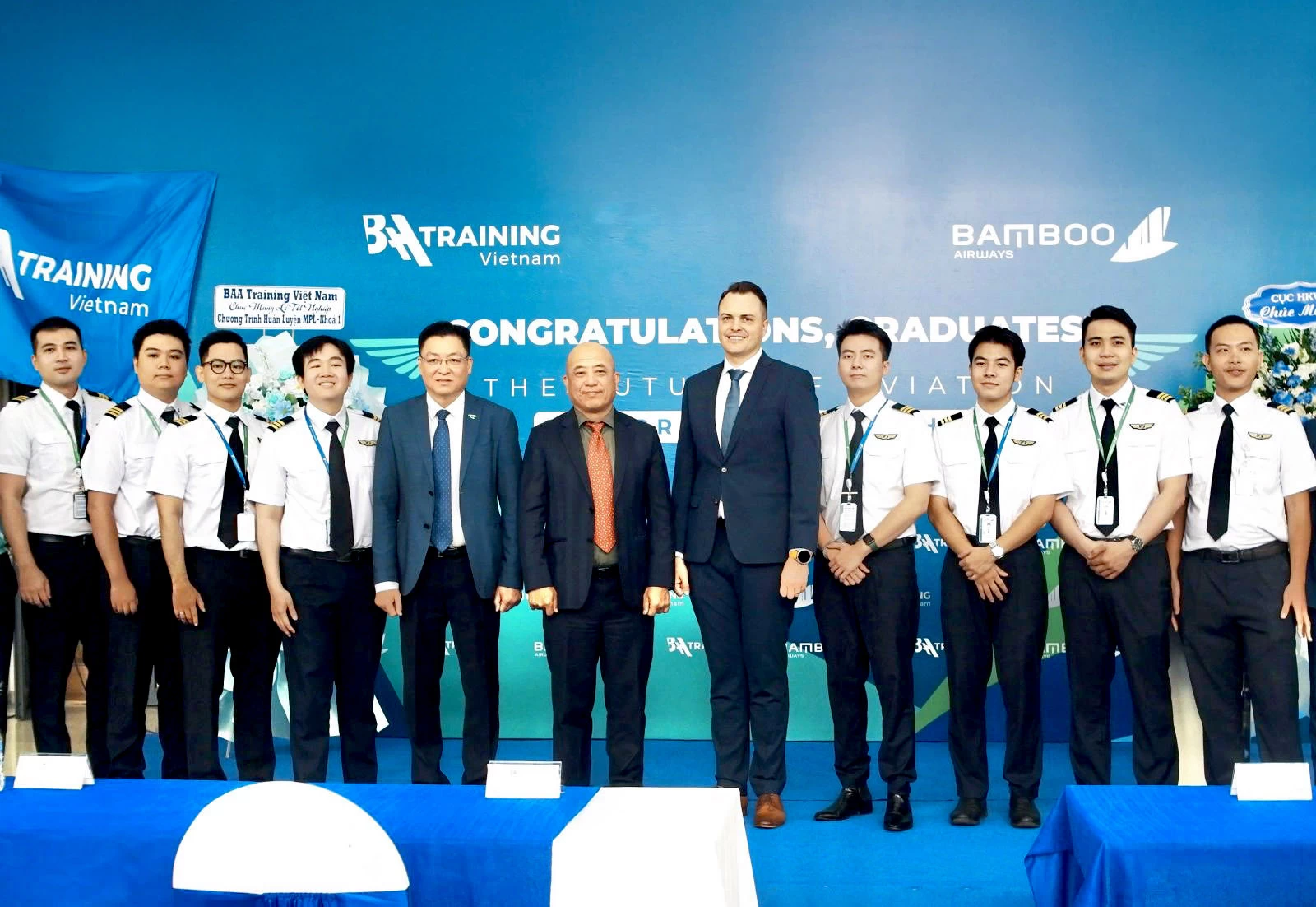 MPL program graduating pilots in Vietnam