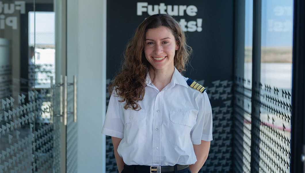 Raquel Portugues, Flight Instructor at BAA Training